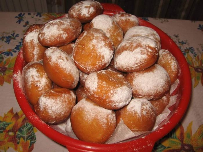 Gogoși luate cu lingura