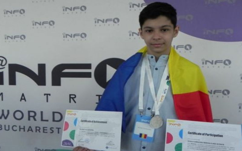 Copilul de la țară care a învățat singur informatica și a ajuns olimpic internațional