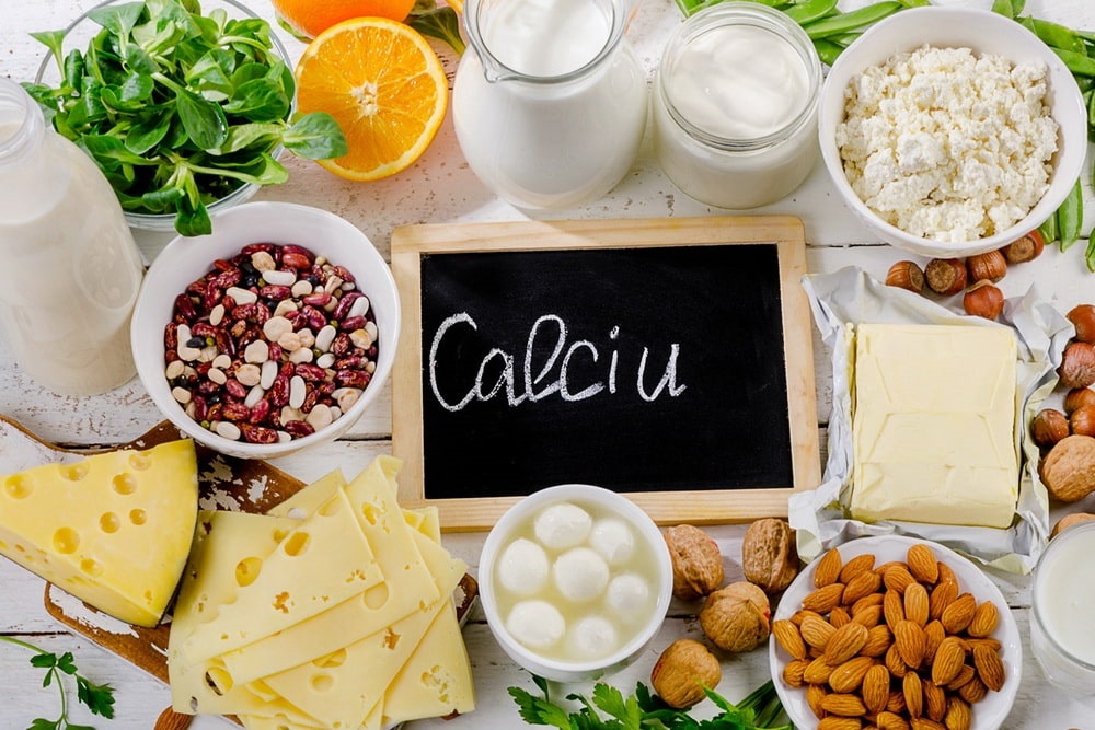 Alimente care contribuie la fixarea Calciului in oase !