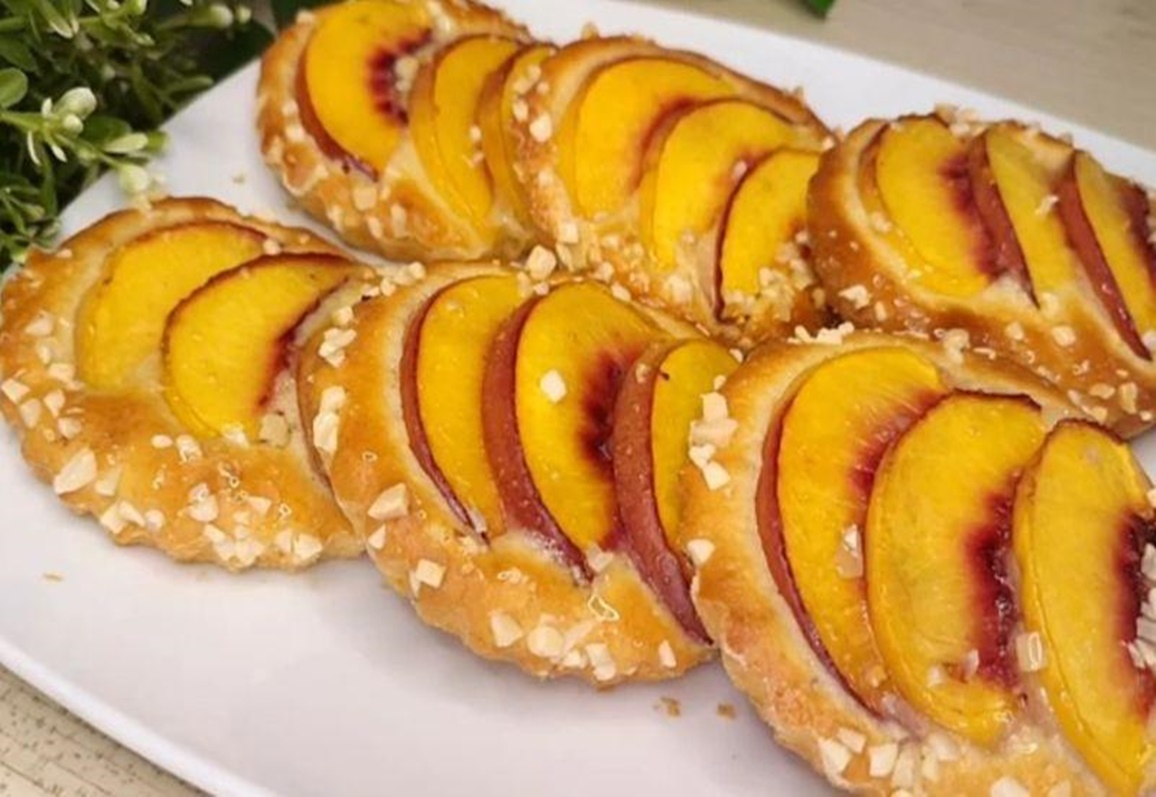 Oaspeții le adoră. Fursecuri delicioase, fragede și aromate și sunt ușor de preparat, făcute din ingrediente simple