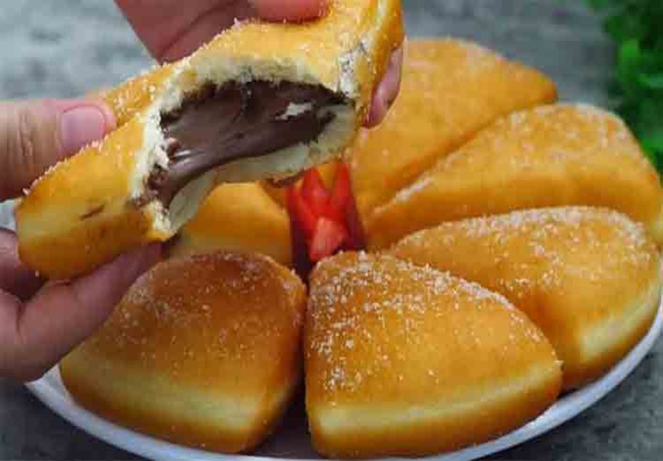Gogosi delicioase umplute cu ciocolata delicioasa – Usor de preparat – Nu te poti opri din mancat, atat sunt de bune