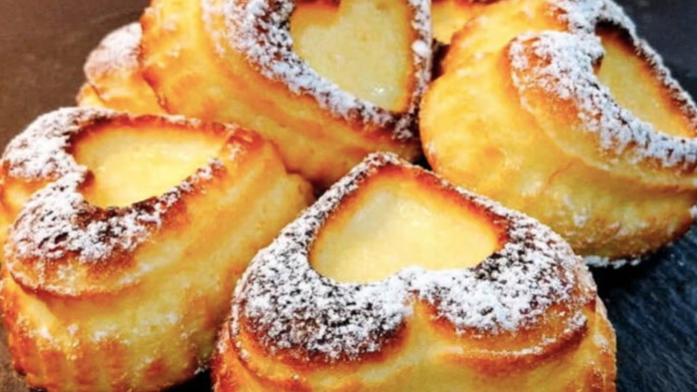 Reteta de cozonac pufos, rapid, cu smochine si fructe confiate ! Deosebit de bun si foarte economic