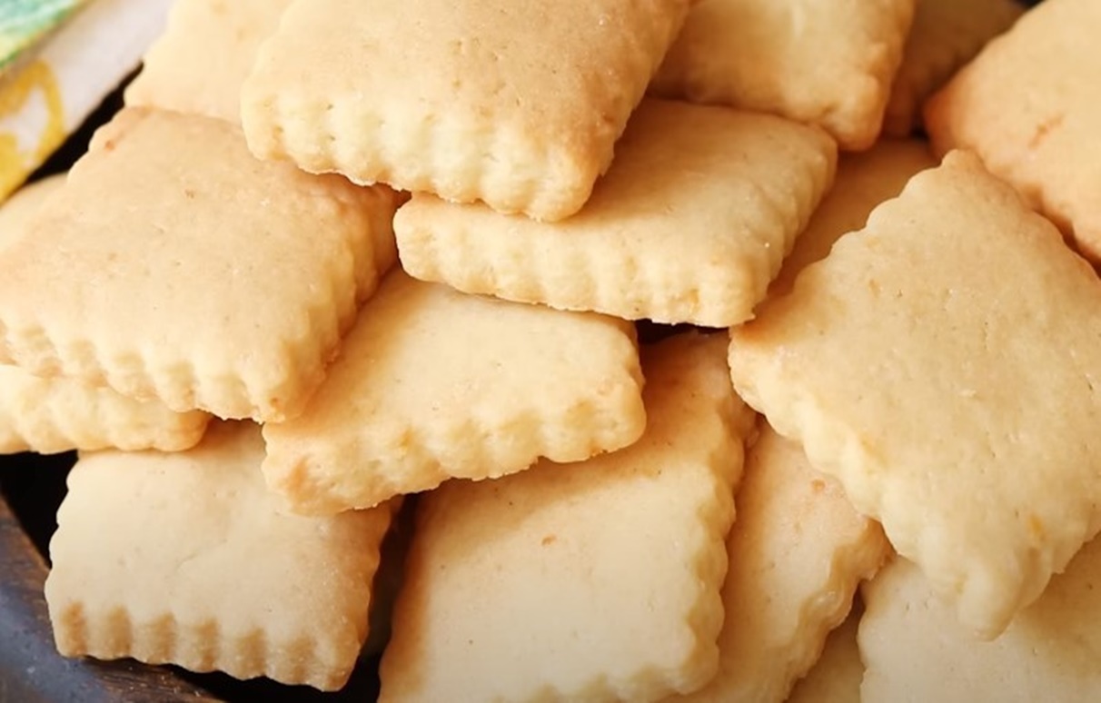 Fursecuri care miros a vară. Prospețime de lămâie în fiecare îmbucătură, unde frăgezimea aluatului se combină cu gustul strălucitor al citricelor