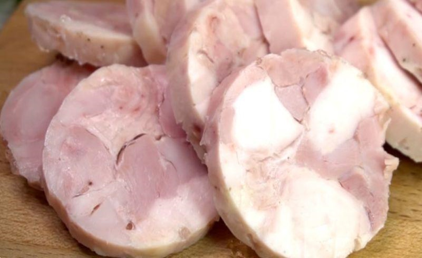 Nu am mai cumpărat șuncă din magazin de mult timp, o gătesc eu. Această rețetă simplă, dar delicioasă de șuncă de casă va fi un plus excelent pe masa ta