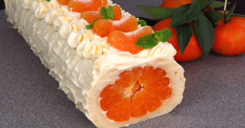 Rulada uimitoare cu mandarine, aromată și fără făină. Va decora orice masă de sărbători