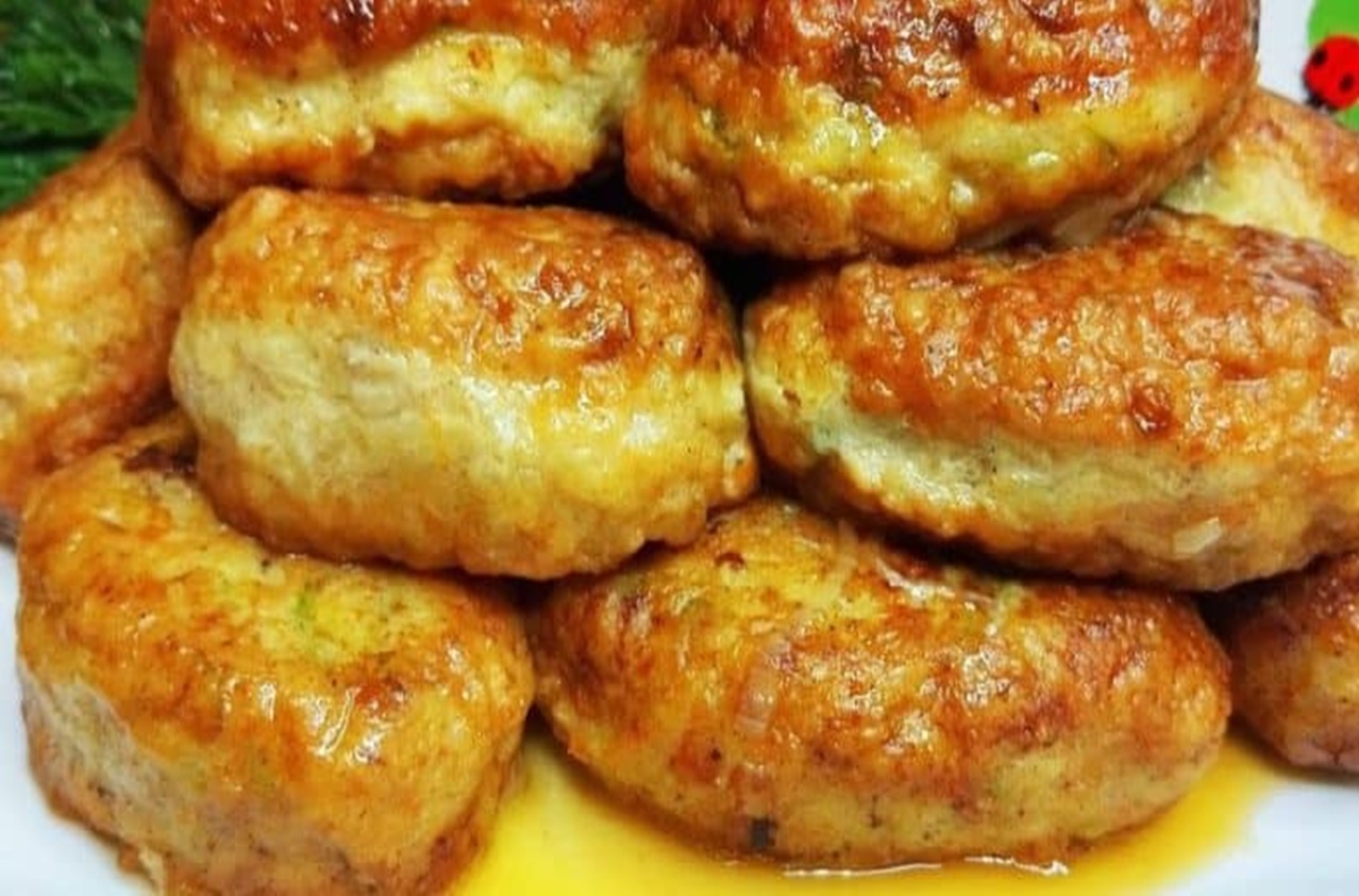 Chiftele incredibil de parfumate, atât de delicioase și atât de simple! N-am mâncat niciodată așa de gustoase