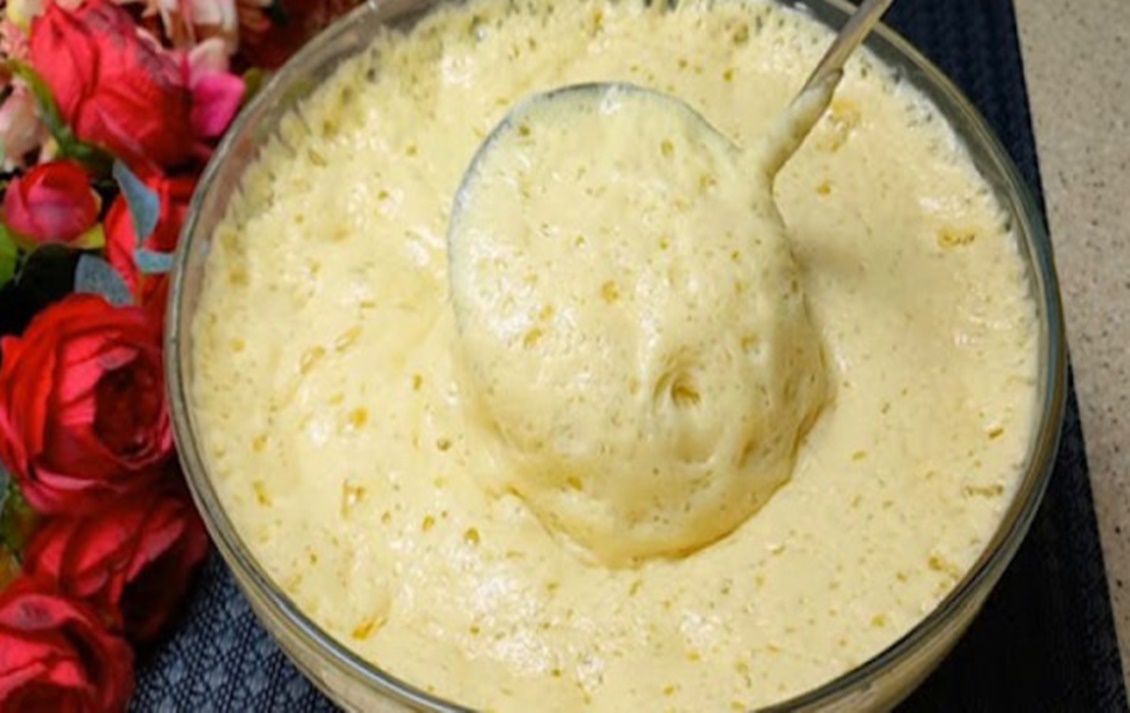 Clatite orientale facute cu banane si drojdie – fragede, aromate, pufoase si cu un gust care va ramane in minte pentru mult timp!