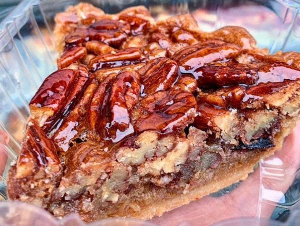 Plăcintă cu nuci Pecan – O rețetă ușoară, rapidă și delicioasă