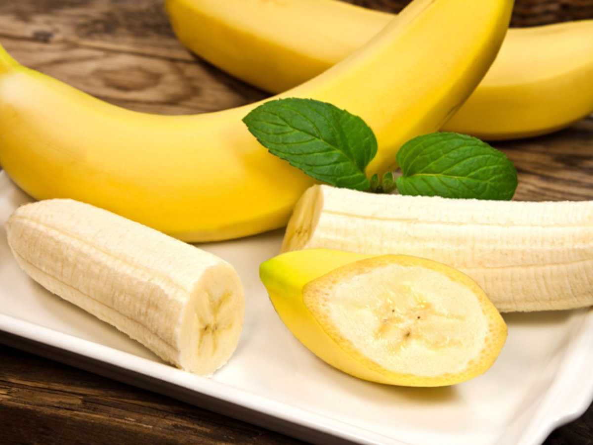 Mănâncă o banana inainte de a merge la culcare. Lucrurile pe care bananele le pot face pentru sanatatea ta